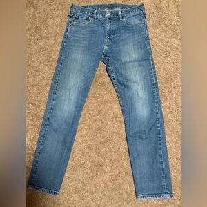 Levi's Men's Light Blue Straight Jeans